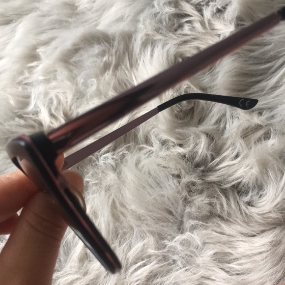 ASOS SUNGLASSES - Picture 2 of 6